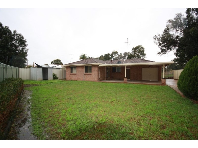 12 Vulcan Way, Currans Hill NSW 2567