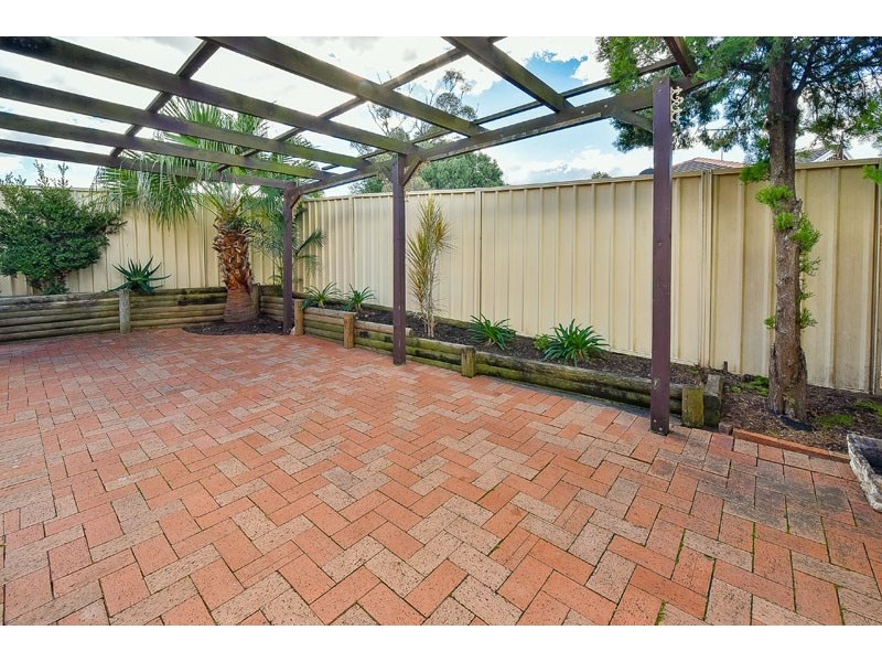 1/20 Scobie Place, Mount Annan NSW 2567