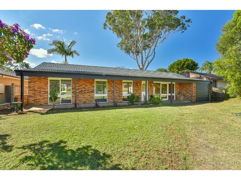 14 Macintyre Crescent, Ruse NSW 2560