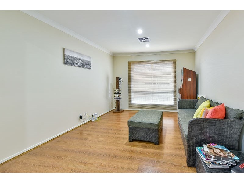 31 Brennan Road, Elderslie NSW 2570