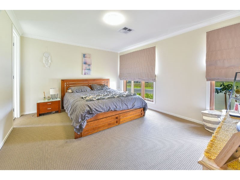31 Brennan Road, Elderslie NSW 2570