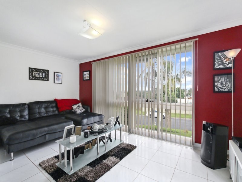 3 Traminer Place, Eschol Park NSW 2558