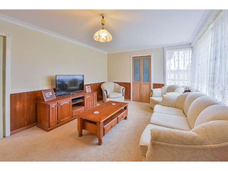 1 Macleay Street, Bradbury NSW 2560