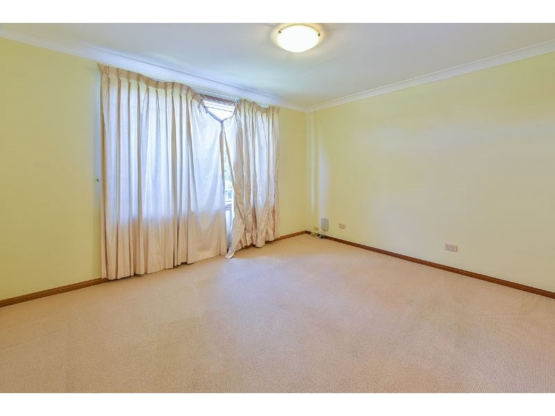 4 Scarborough Close, Narellan NSW 2567