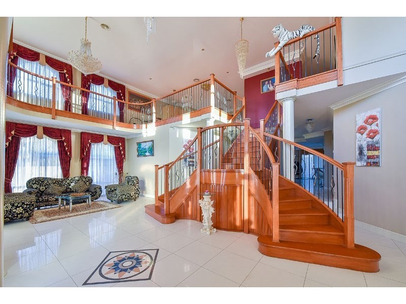 9 St Stephen Road, Blair Athol NSW 2560