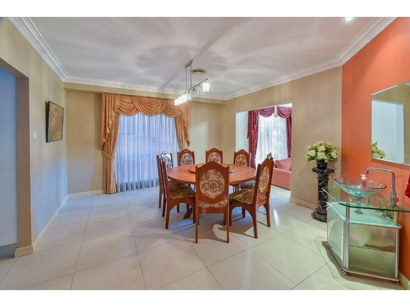 9 St Stephen Road, Blair Athol NSW 2560