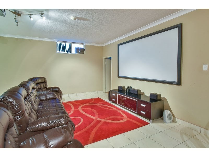 9 St Stephen Road, Blair Athol NSW 2560