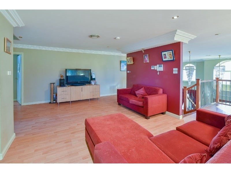 9 St Stephen Road, Blair Athol NSW 2560