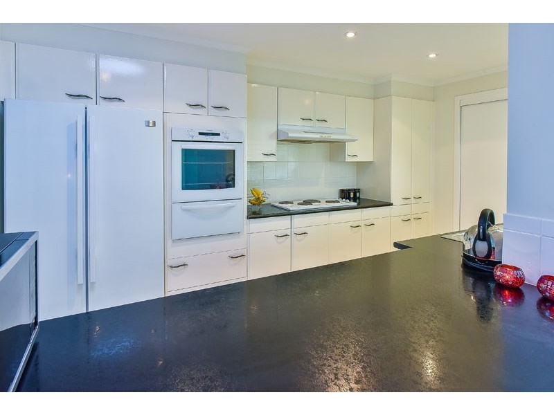 26 Cinnabar Street, Eagle Vale NSW 2558