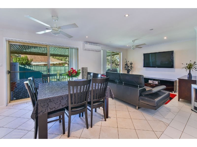 26 Cinnabar Street, Eagle Vale NSW 2558