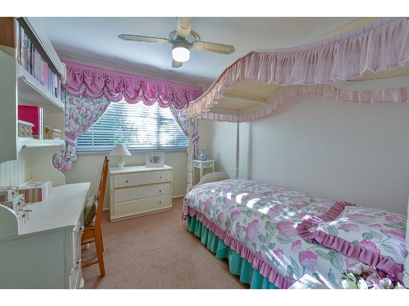 12 Lorikeet Avenue, Ingleburn NSW 2565