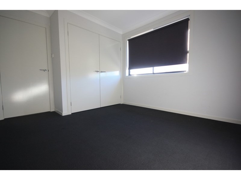 7 The Straight, Oran Park NSW 2570