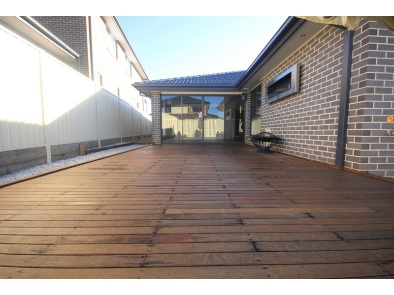 7 The Straight, Oran Park NSW 2570