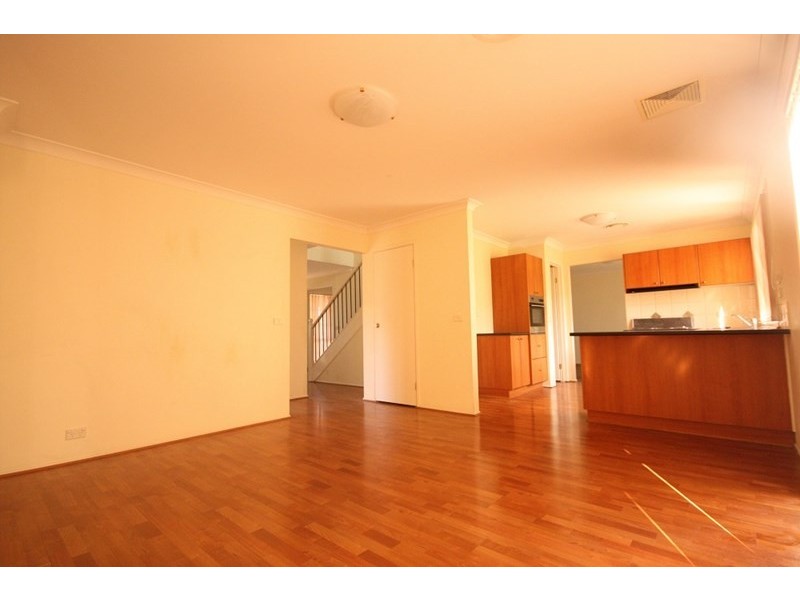 63 Claremont Circuit, Glen Alpine NSW 2560