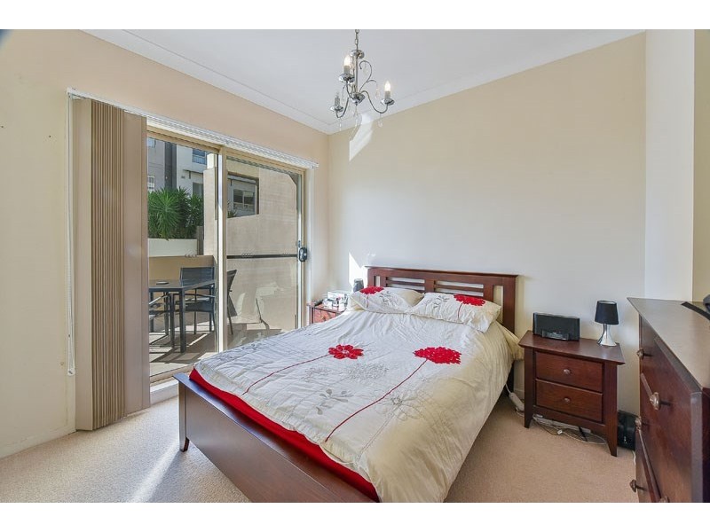 62/15-19 Warby Street, Campbelltown NSW 2560