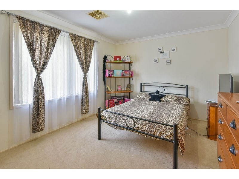 44 John Kidd Drive, Blair Athol NSW 2560