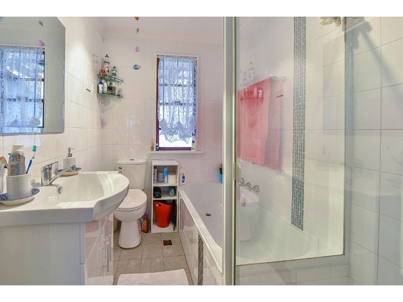 63 Lindesay Street, Campbelltown NSW 2560