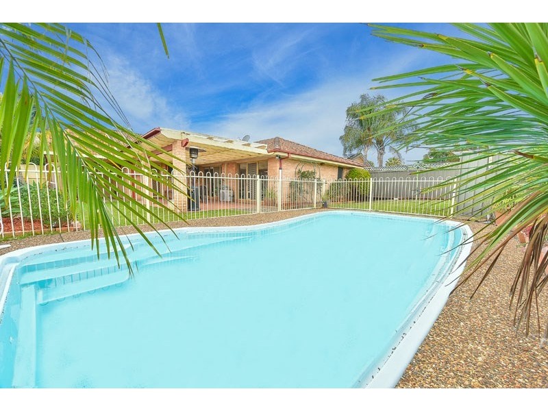 24 Sirius Circuit, Narellan NSW 2567