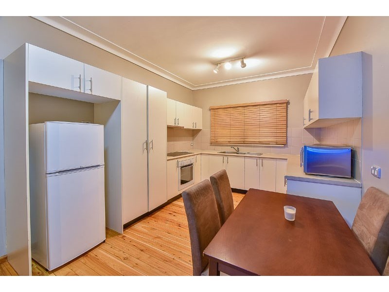28 Brisbane Road, Campbelltown NSW 2560