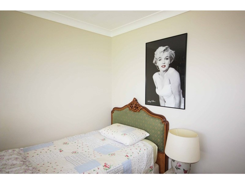 12 Alabaster Place, Eagle Vale NSW 2558