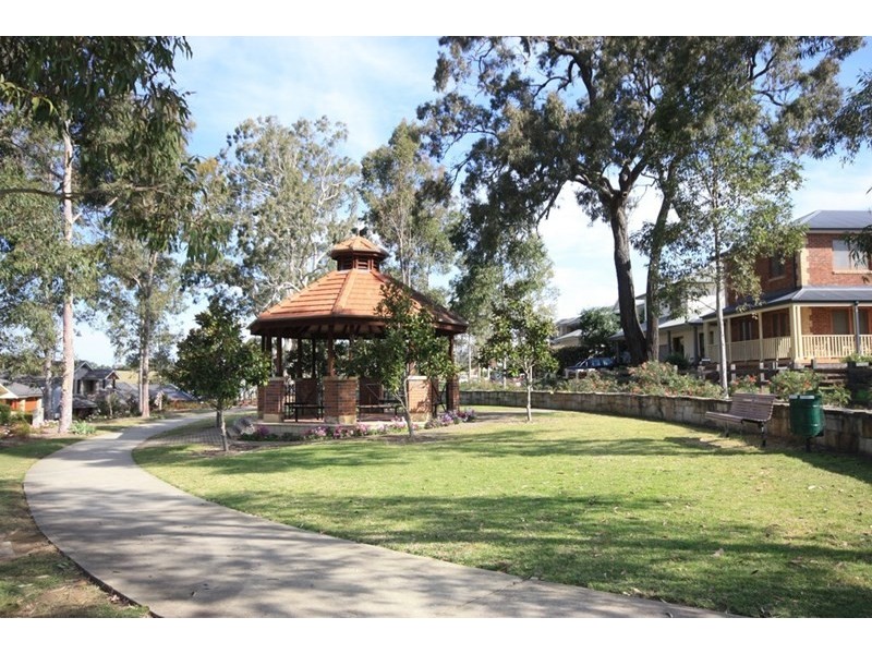 9 Maclean Lane, Camden Park NSW 2570