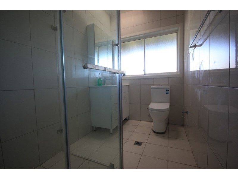 39 Hoddle Avenue, Campbelltown NSW 2560