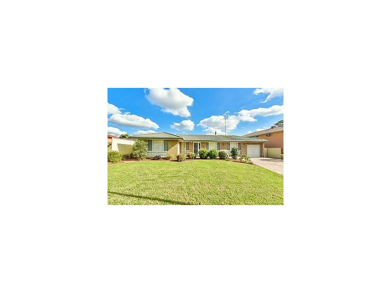 8 McEwan Circuit, Mount Annan NSW 2567