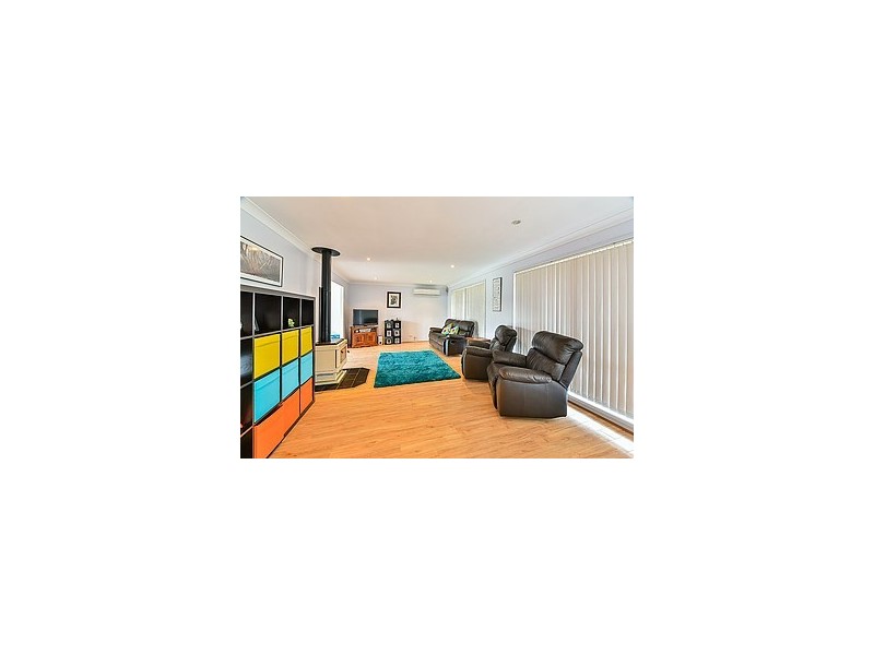 8 McEwan Circuit, Mount Annan NSW 2567