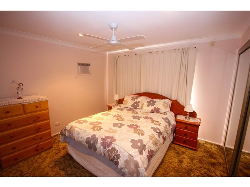 48 Clerkenwell Street, Ambarvale NSW 2560