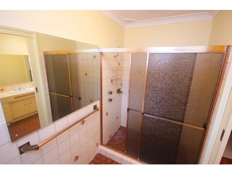 48 Clerkenwell Street, Ambarvale NSW 2560