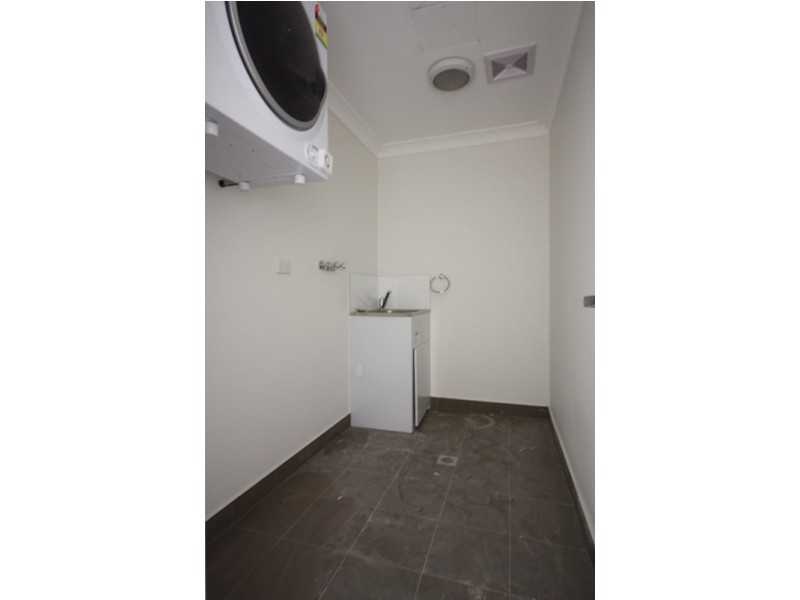43/221a Waterworth Drive, Mount Annan NSW 2567