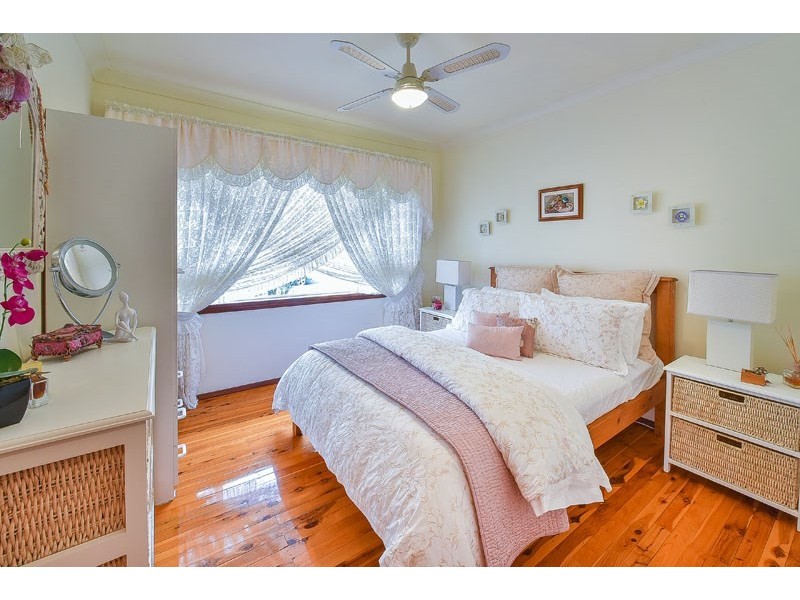 48 Athel Tree Crescent, Bradbury NSW 2560