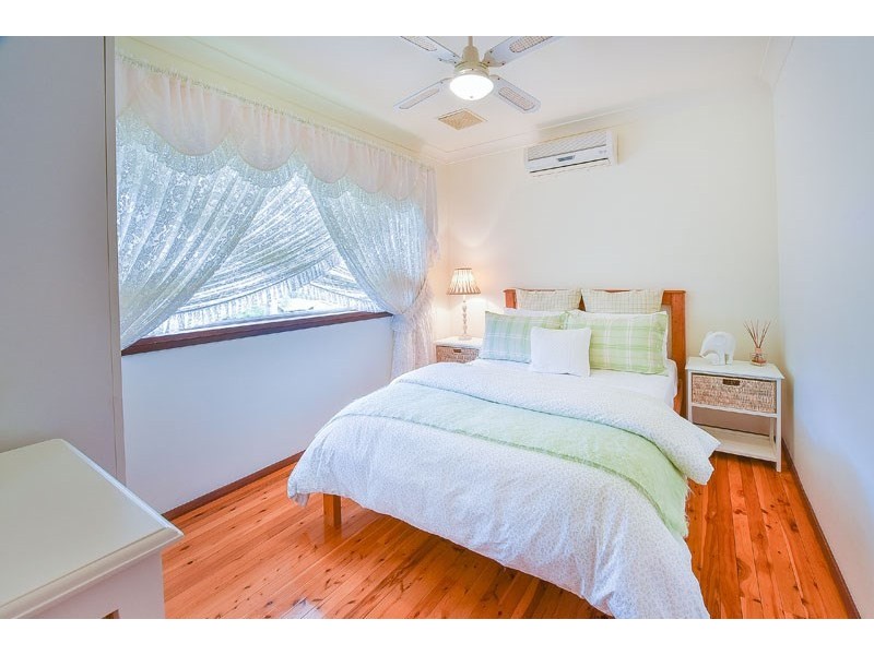 48 Athel Tree Crescent, Bradbury NSW 2560