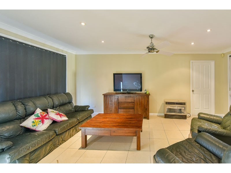 19 Wilkinson Crescent, Ingleburn NSW 2565