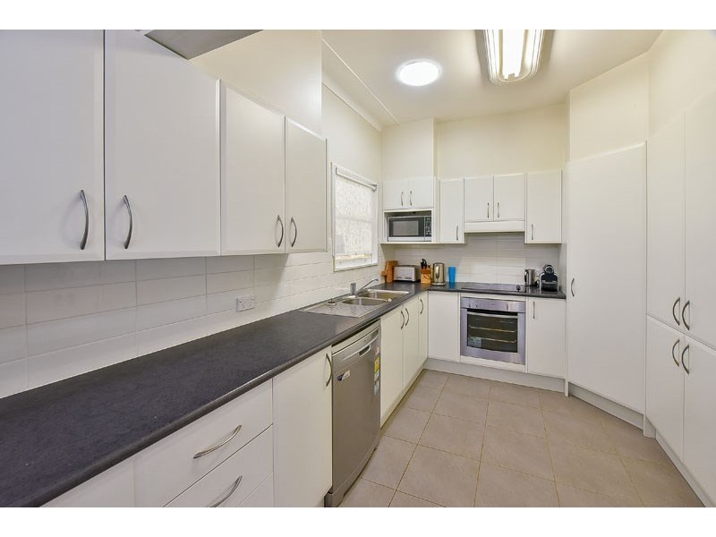 7 Kendall Street, Campbelltown NSW 2560