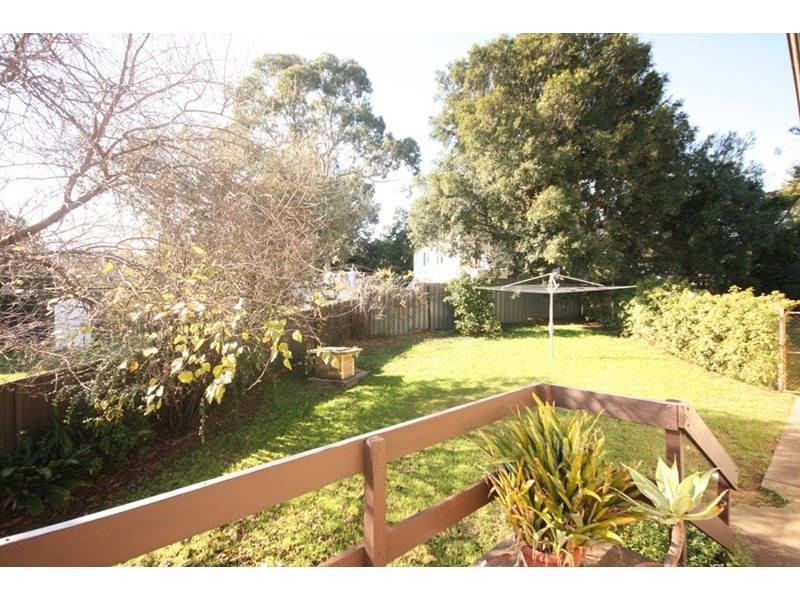 90 Hoddle Avenue, Campbelltown NSW 2560