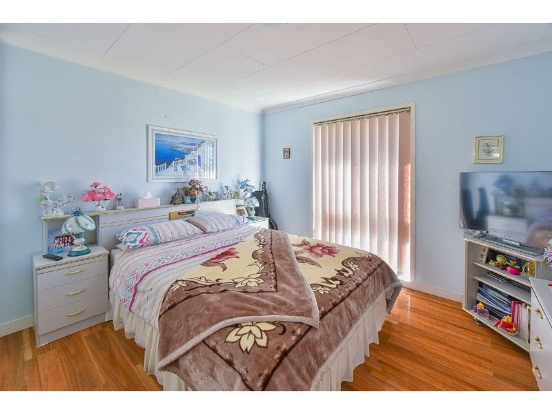 19 Desmond Street, Ingleburn NSW 2565