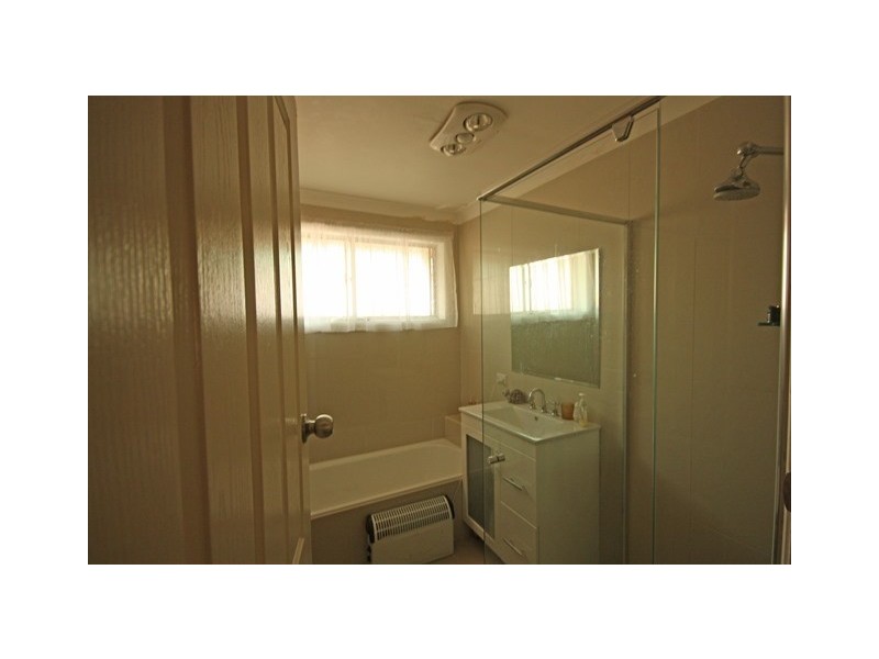 15 Athel Tree Crescent, Bradbury NSW 2560