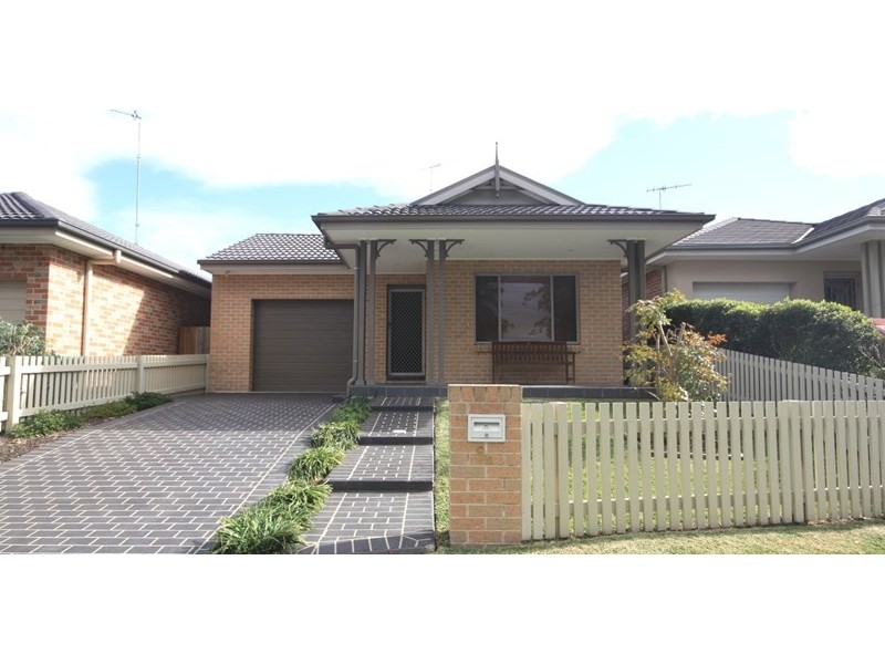 8a Park Way, Camden Park NSW 2570