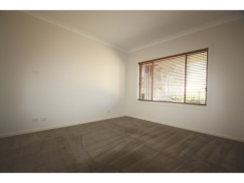 8a Park Way, Camden Park NSW 2570