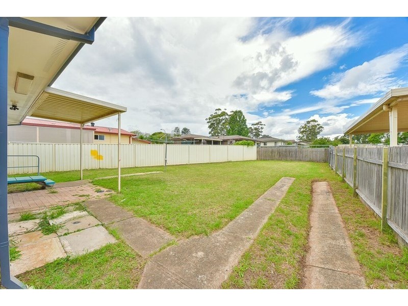 279 Riverside Drive, Airds NSW 2560