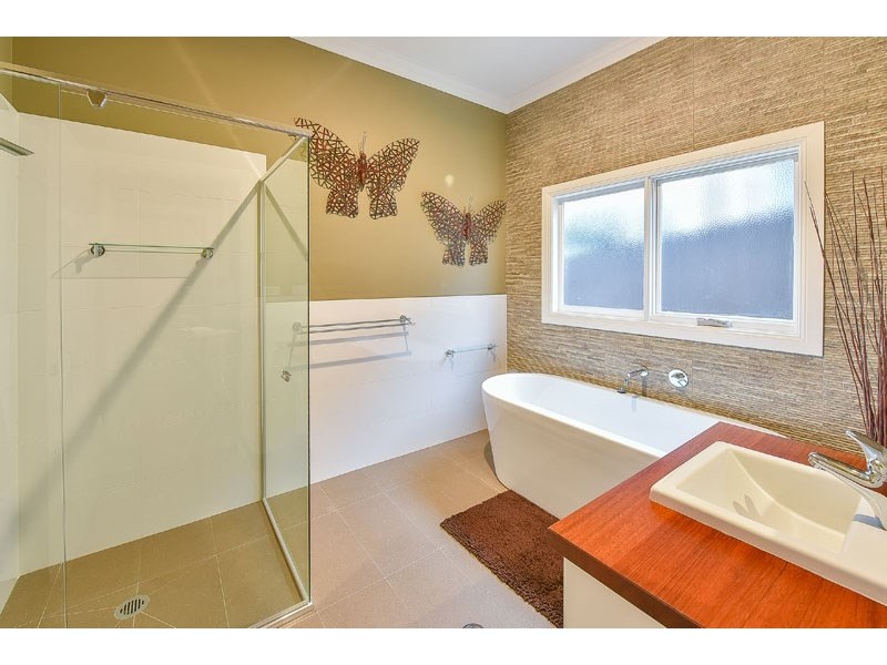 1 Bridgewater Boulevard, Camden Park NSW 2570