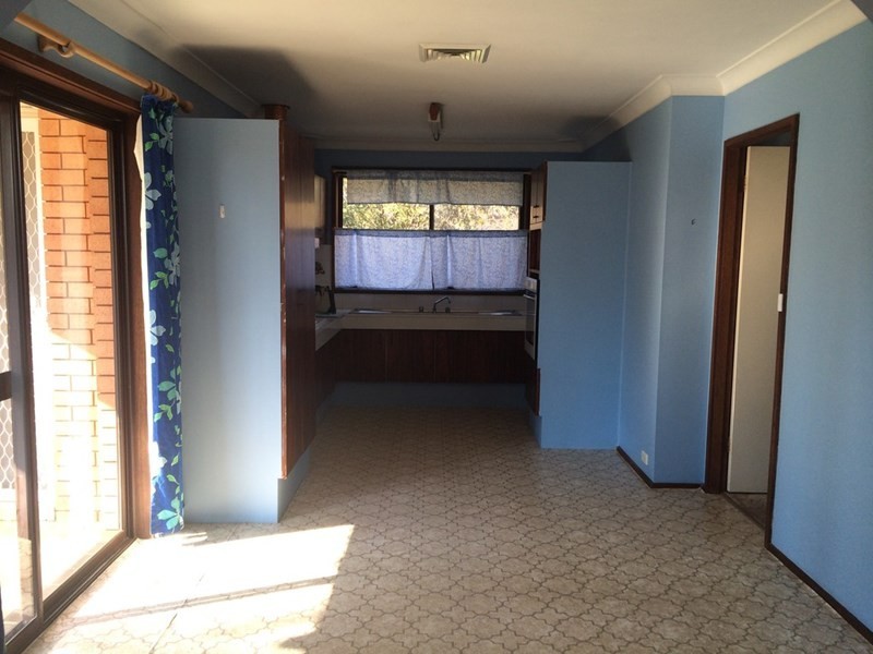 21 Lawson Avenue, Camden South NSW 2570