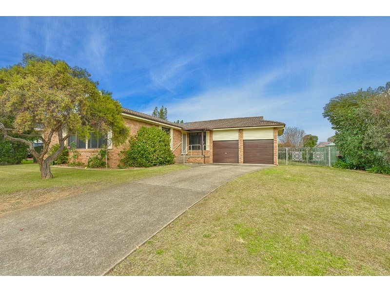18 Dawson Avenue, Camden South NSW 2570