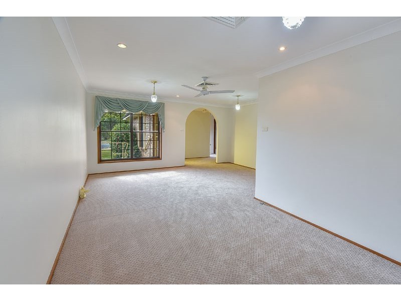 18 Dawson Avenue, Camden South NSW 2570