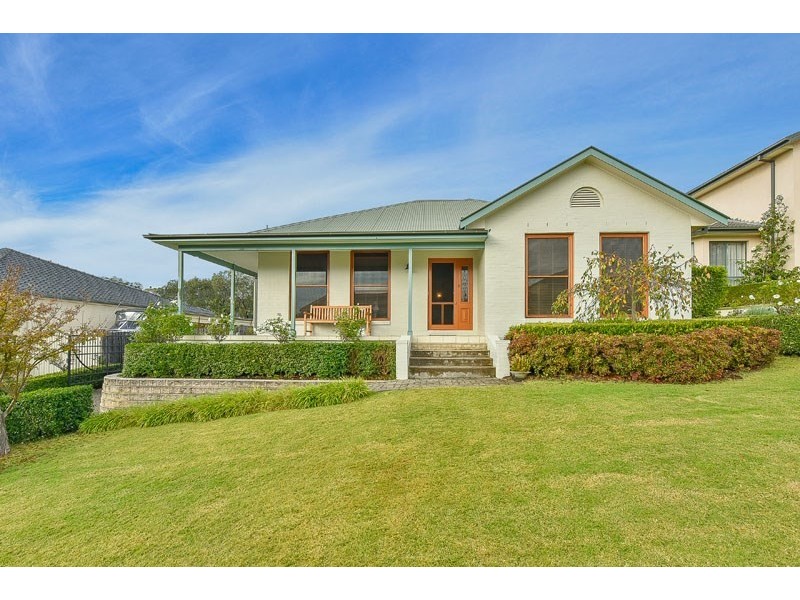 13 Governors Way, Macquarie Links NSW 2565