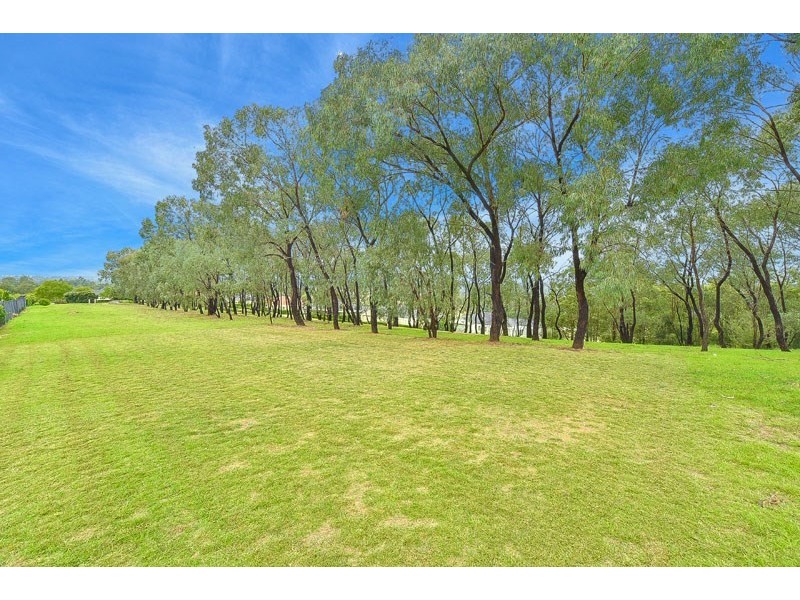 13 Governors Way, Macquarie Links NSW 2565