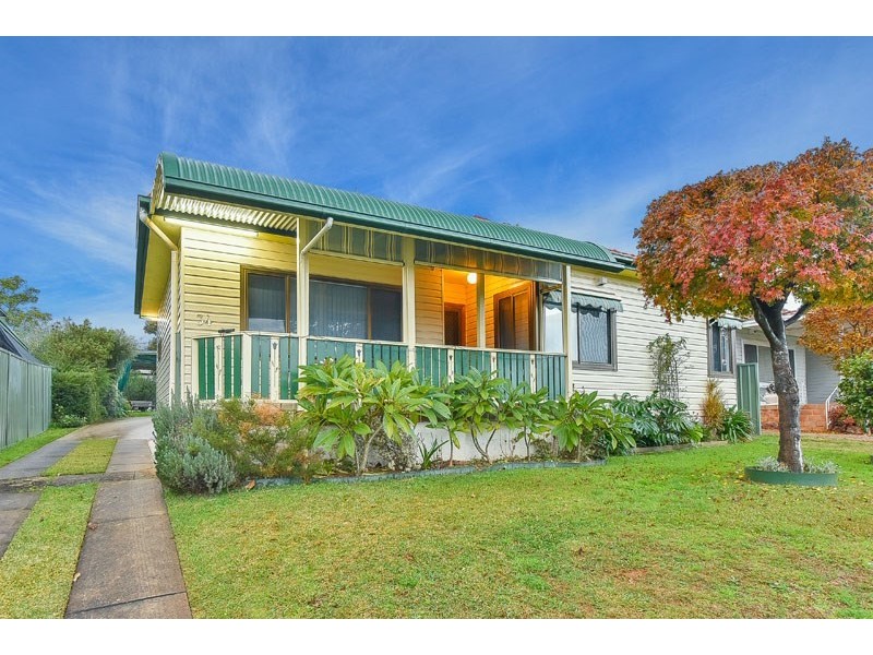 34 Bocking Avenue, Bradbury NSW 2560