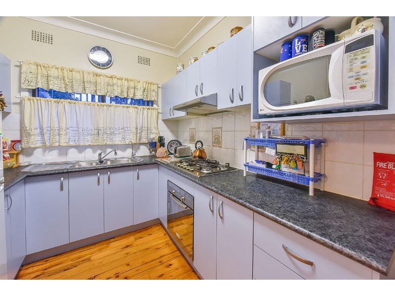 34 Bocking Avenue, Bradbury NSW 2560