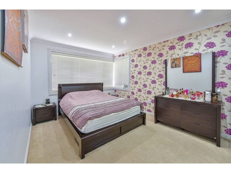 51 Campbellfield Avenue, Bradbury NSW 2560